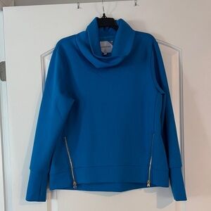 Addison Bay Pullover